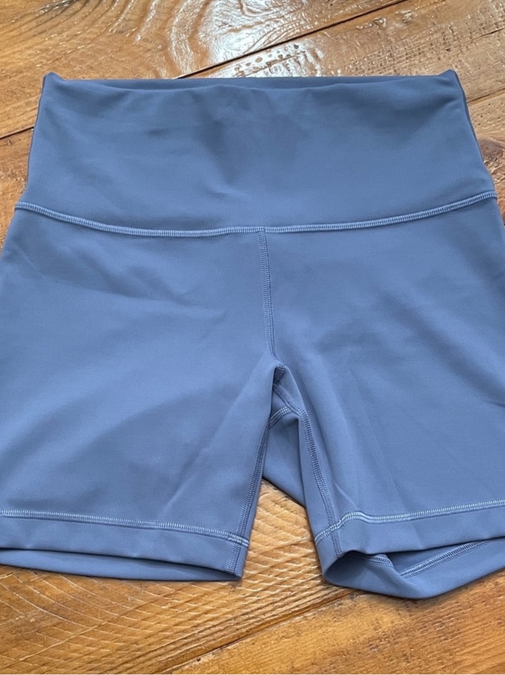 Wunder Train shorts